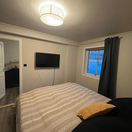 For Travleres And Aker Solutions